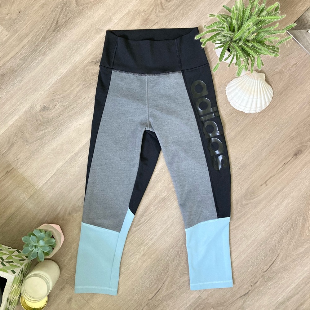 adidas climalite - high waisted capri cropped athletic leggings - size xs